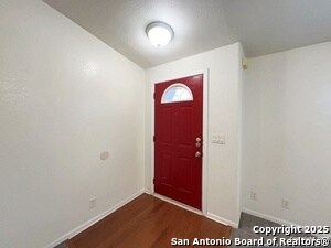 Building Photo - 9611 Hildebrandt