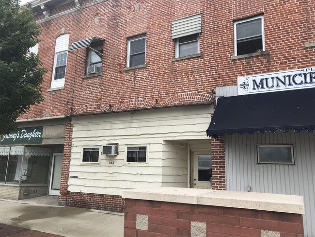 Building Photo - 120 S Broadway St