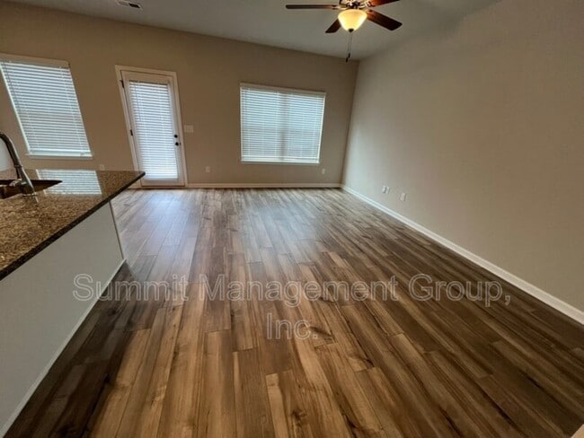 Building Photo - 130 Skipjack Ct