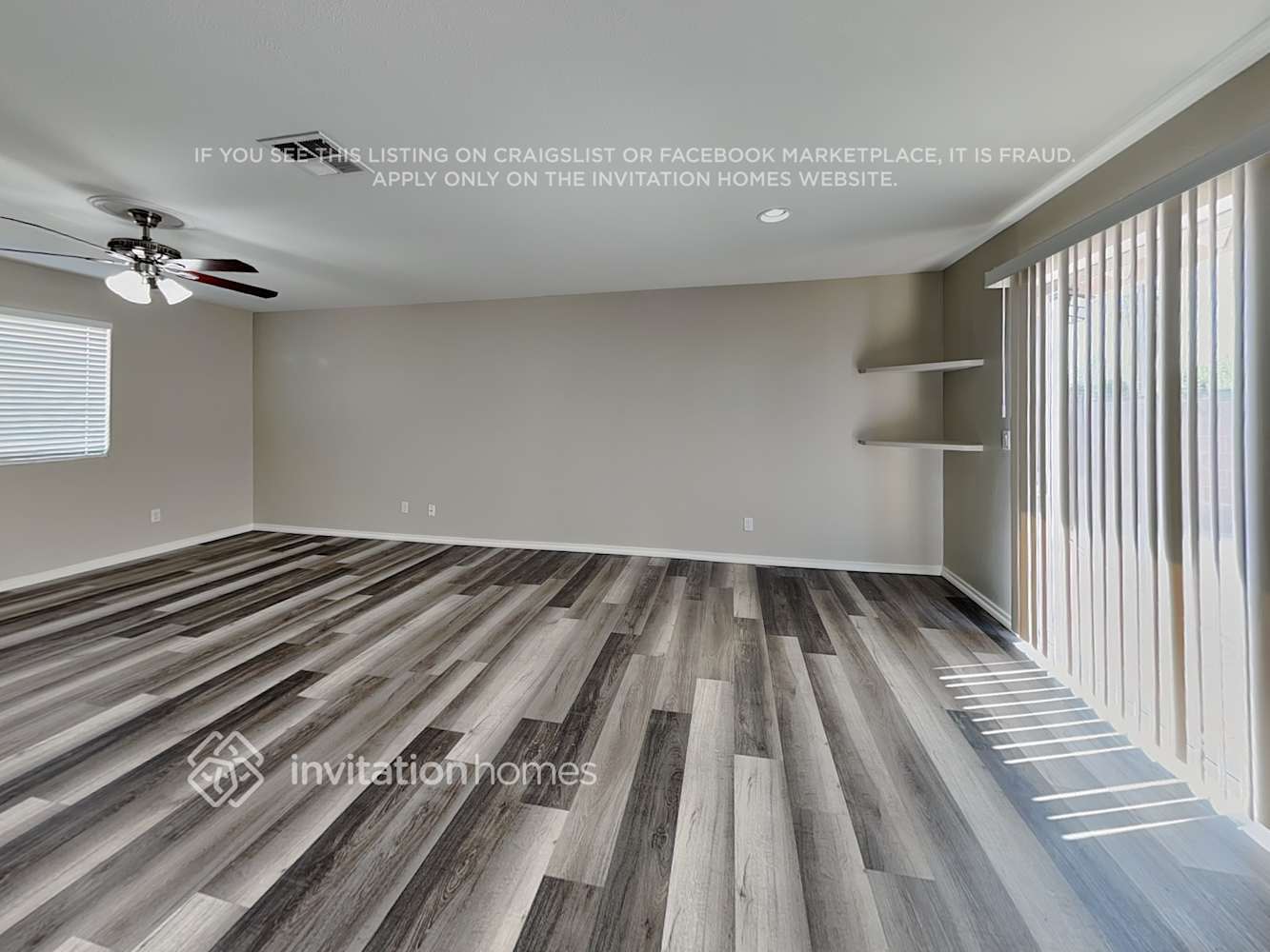 Building Photo - 3401 W Belmont Ave