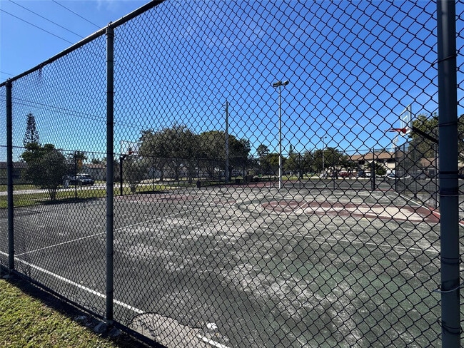 Building Photo - 10725 NW 30th Pl