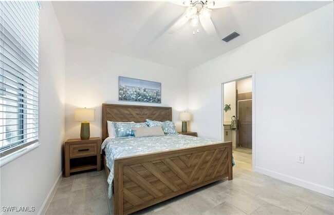 Building Photo - 19573 Hinkley Dr