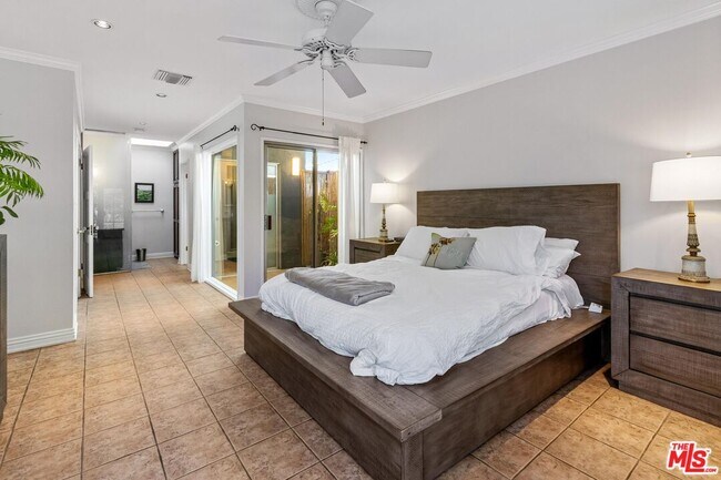 Building Photo - 4180 Keystone Av