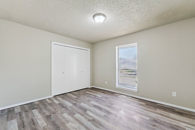 Building Photo - 3 bed house in NW OKC