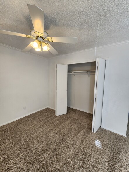 front bedroom - 7408 Avenue X