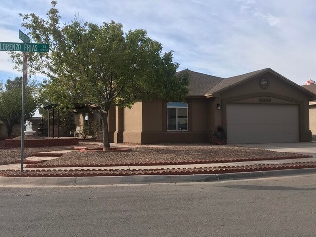 Primary Photo - 12720 Lorenzo Frias Ct