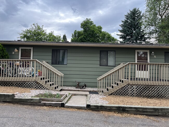 View of the duplex - 1228 Maple Street