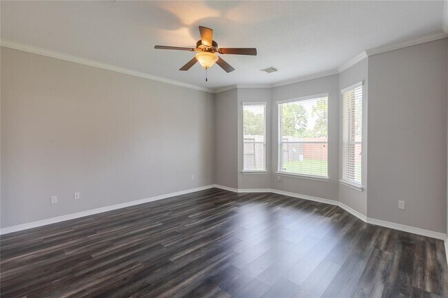 Building Photo - 12403 Gentlebrook Dr