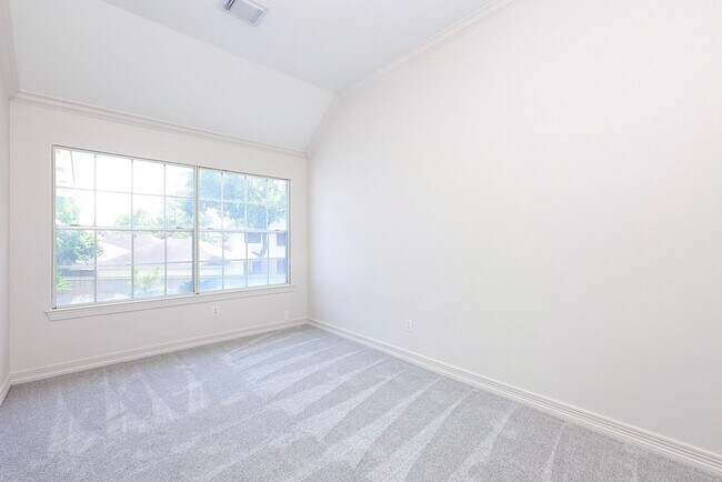 Building Photo - 11102 Brook Mill Ct