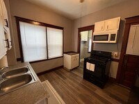 Building Photo - 229 14th Ave