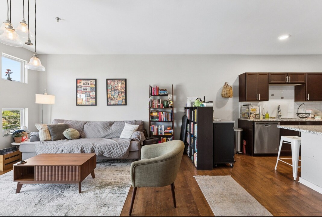Building Photo - 1122 Litton Ave