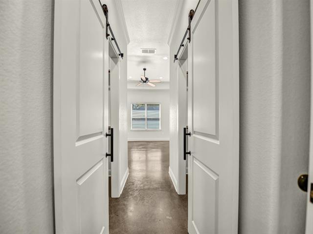 Building Photo - 183 Graystone Dr