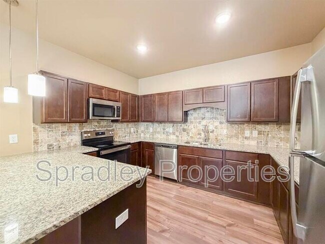 Building Photo - 1249 Jasmine Dr