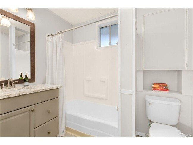 Building Photo - ar344