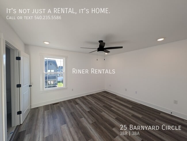 Building Photo - 25 Barnyard Cir