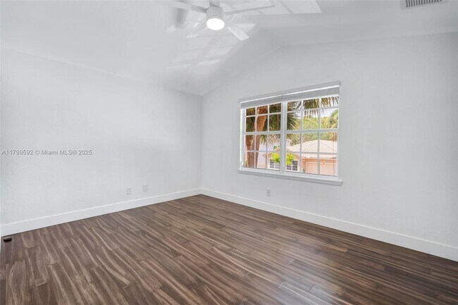 Building Photo - 5050 Greenwich Preserve Ct