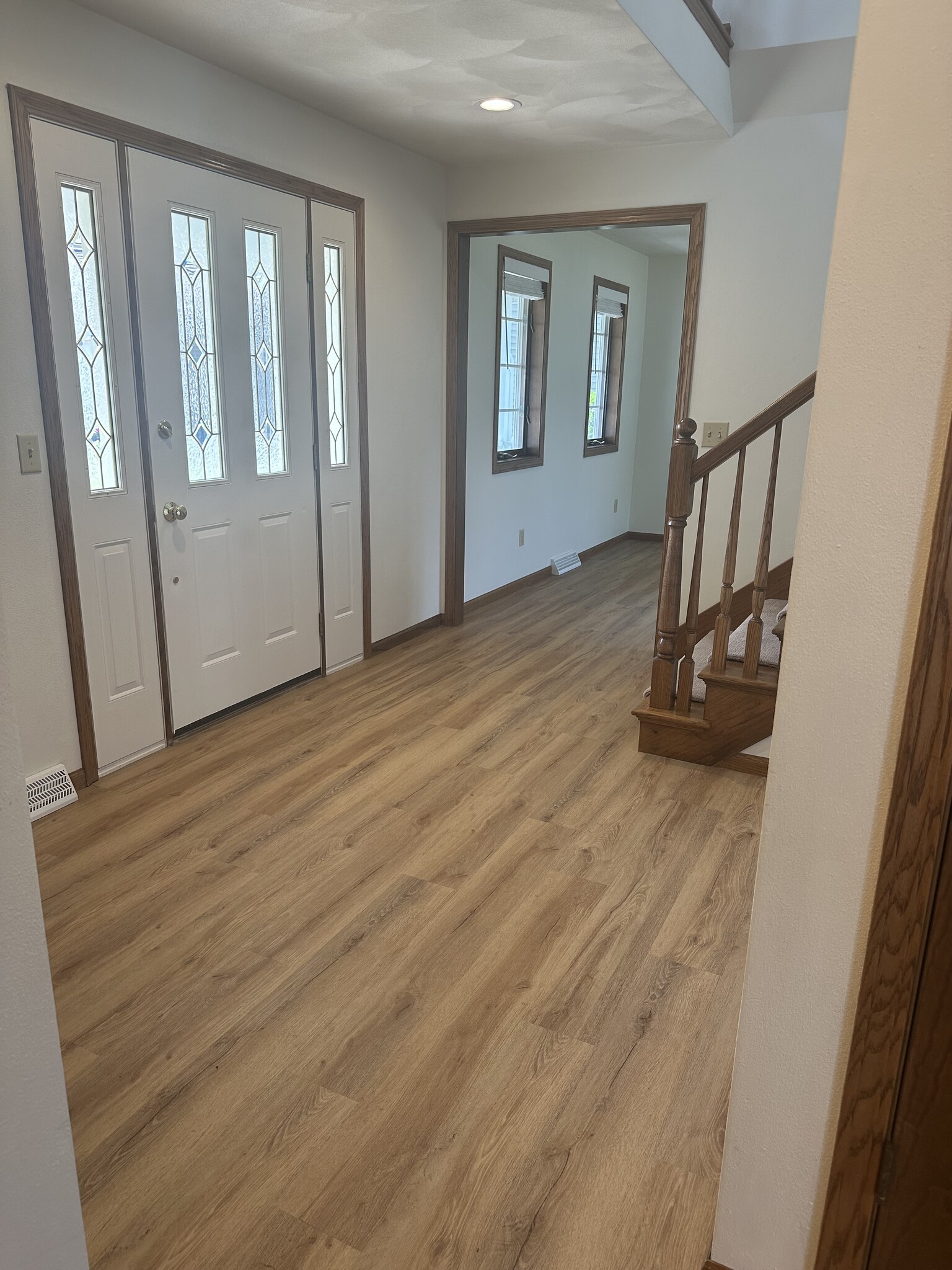 Building Photo - N511 Willowcrest Ct