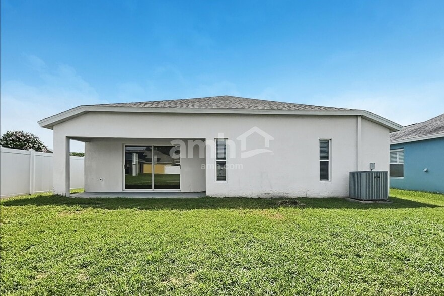 Building Photo - 1107 Summer Breeze Dr