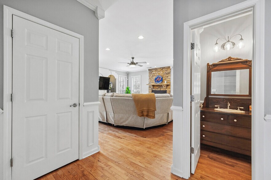 Building Photo - 3394 Pendley Rd