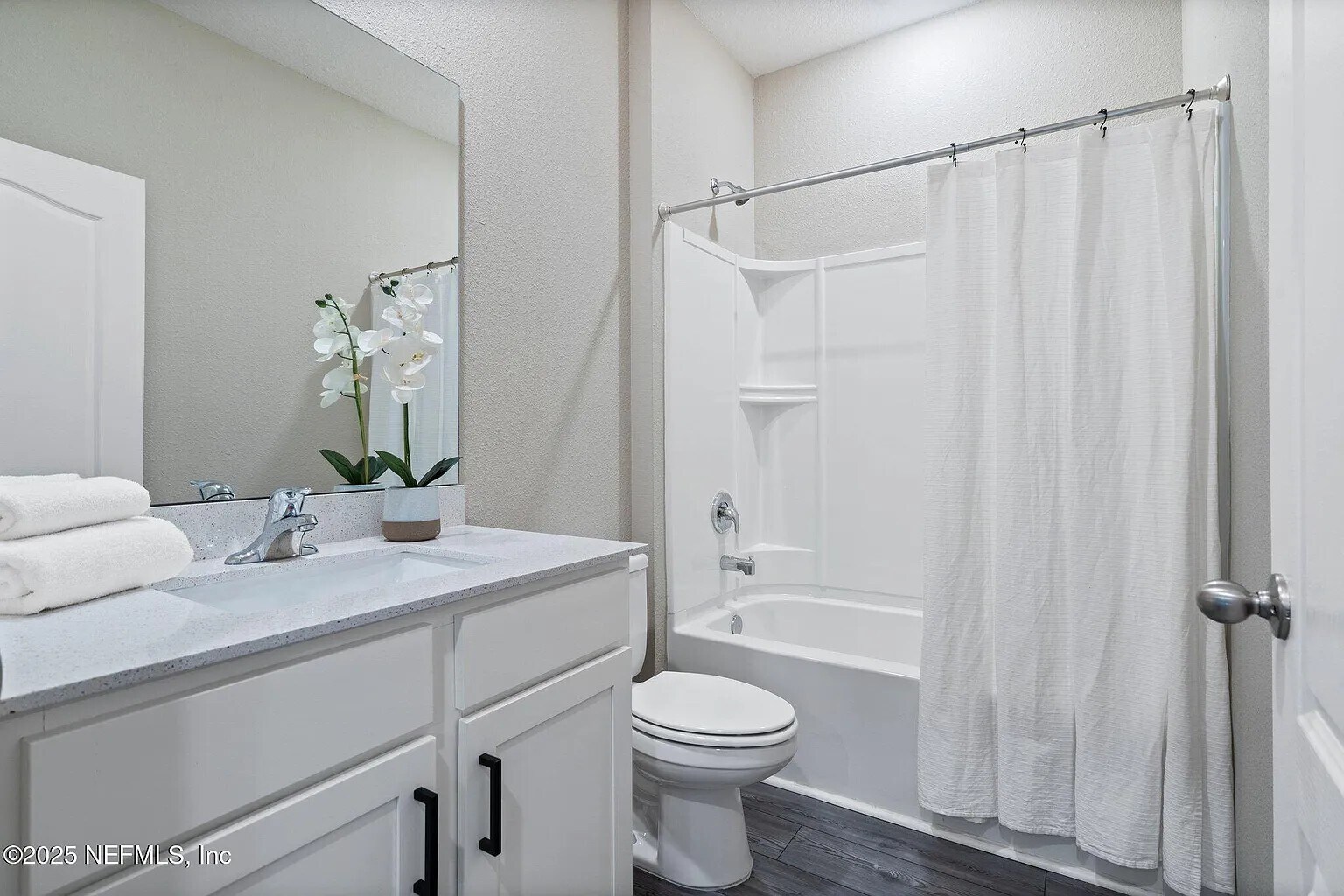 Building Photo - 145 Brybar Dr