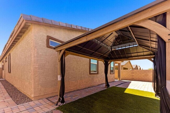 Building Photo - 10394 S Cienega Knolls Loop