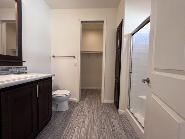 Building Photo - 2206 S Ellsworth Rd