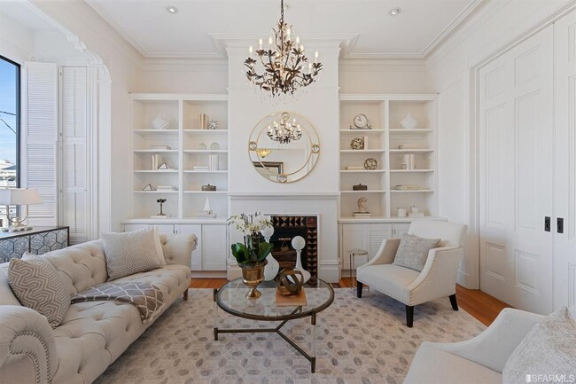 Building Photo - NEW! Stunning Pacific Heights Top-Floor Co...