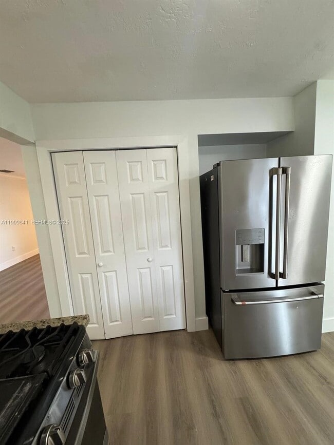 Building Photo - 8670 NW 28th Pl