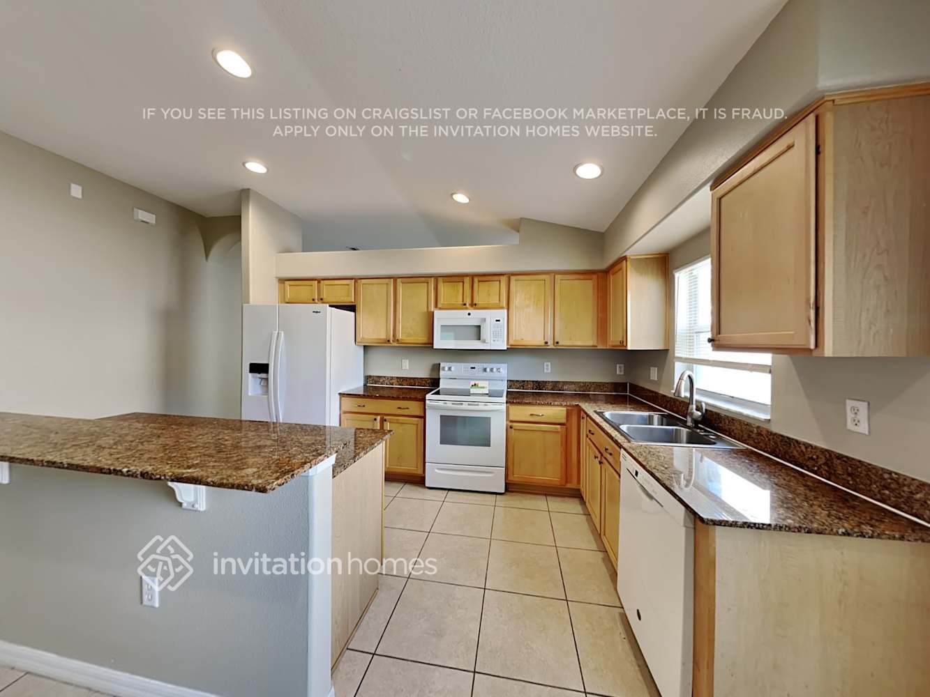 Building Photo - 3925 Rollingsford Cir