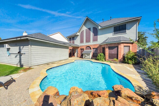 Building Photo - 3010 Ashton Park Dr