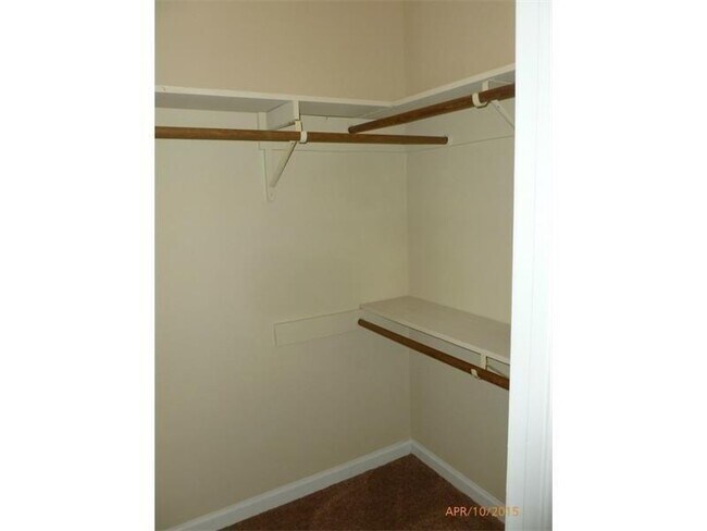 Building Photo - 1370 Kennesaw Trace Ct
