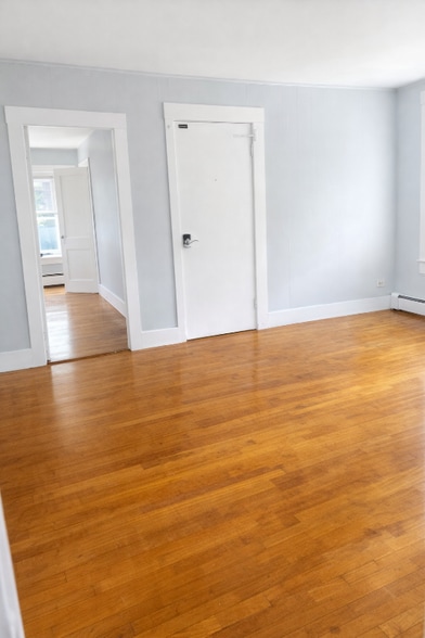 Building Photo - 85 Pearl St