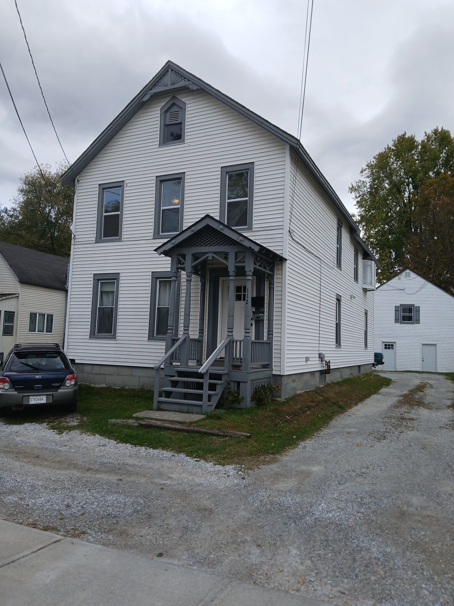 Building Photo - 112 Library Ave