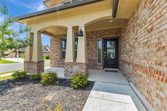 Building Photo - 408 Mante Ct