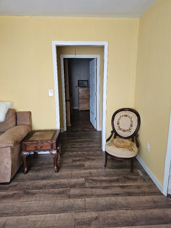 Building Photo - 1783 Love Town Rd