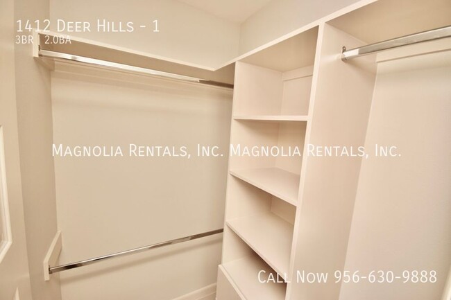 Building Photo - 1st Month Free Rent - Edinburg Apartment -...