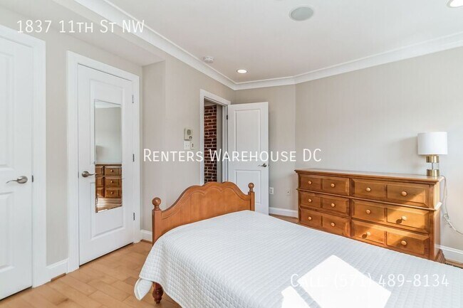 Building Photo - 1837 11th St NW