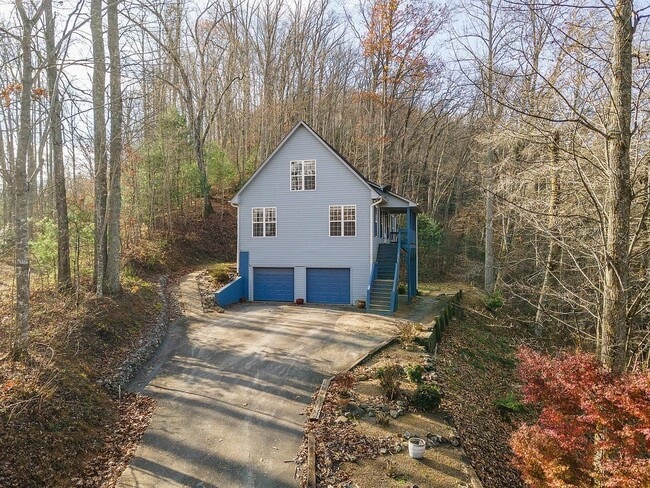 Building Photo - 781 Parker Farm Rd