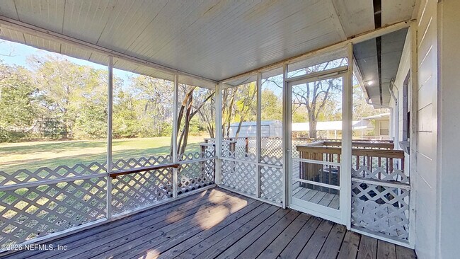 Building Photo - 1728 Lawson Rd