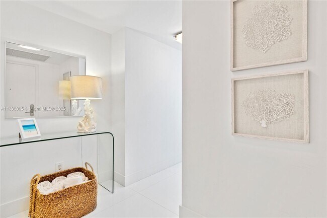 Building Photo - 6899 Collins Ave