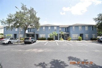 Building Photo - 13121 Kings Crossing Dr
