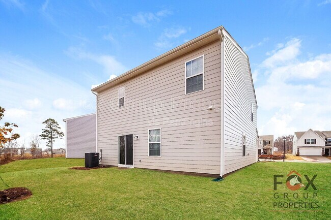 Building Photo - 143 Arden Ct