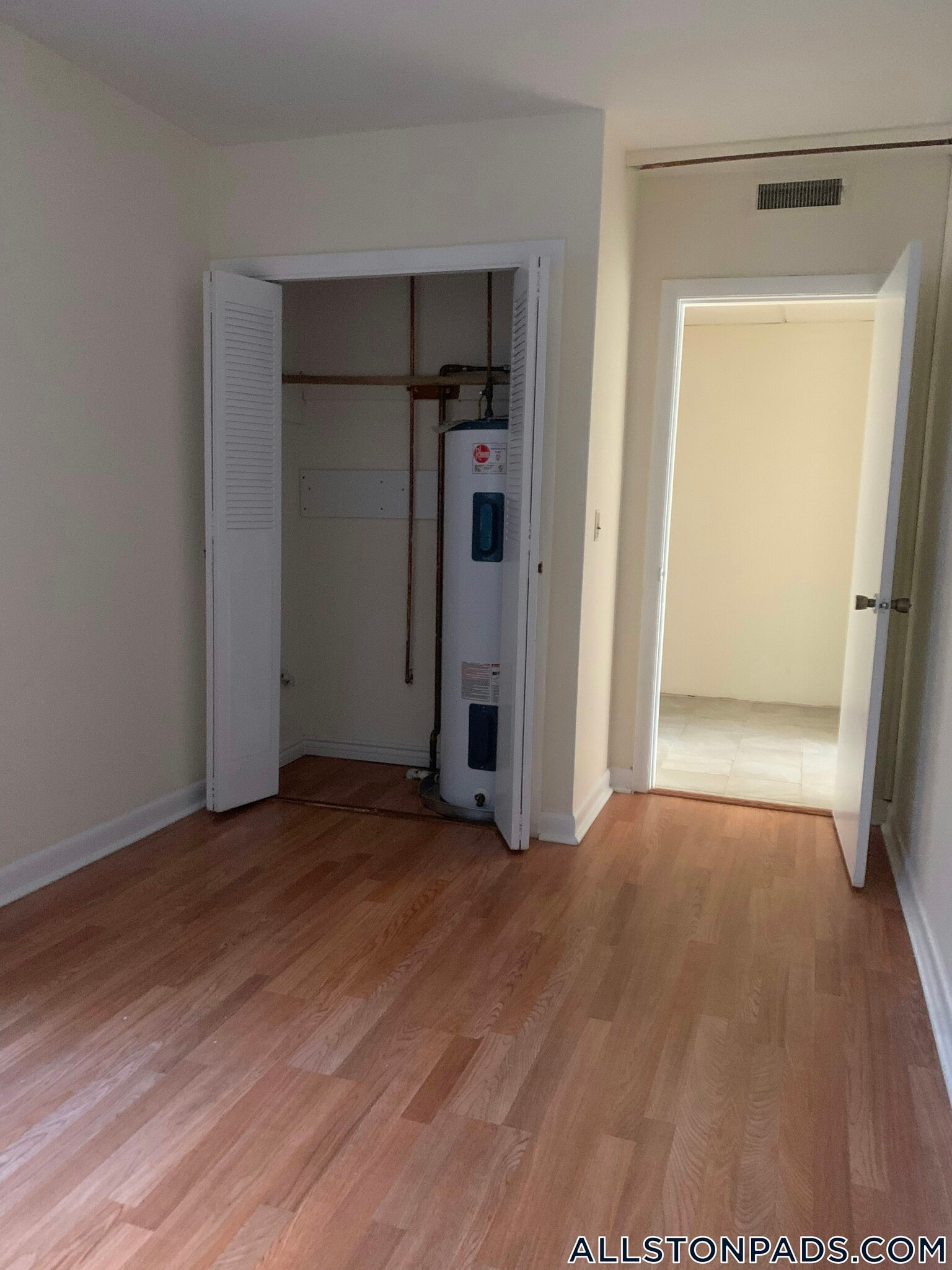 Building Photo - 1135 Commonwealth Ave