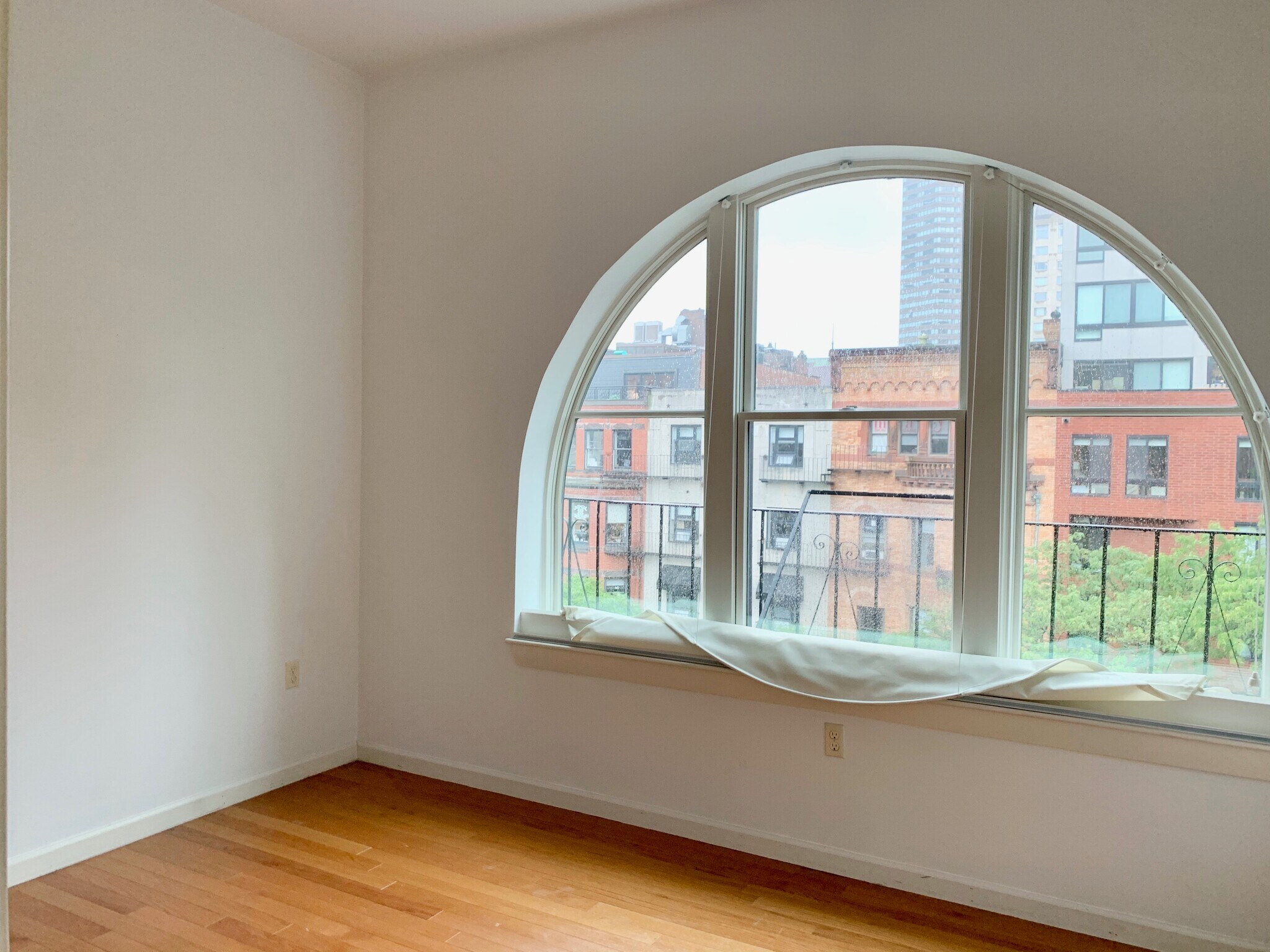 Master Bedroom - 177 Newbury St