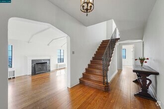Building Photo - 2367 Carquinez Ave