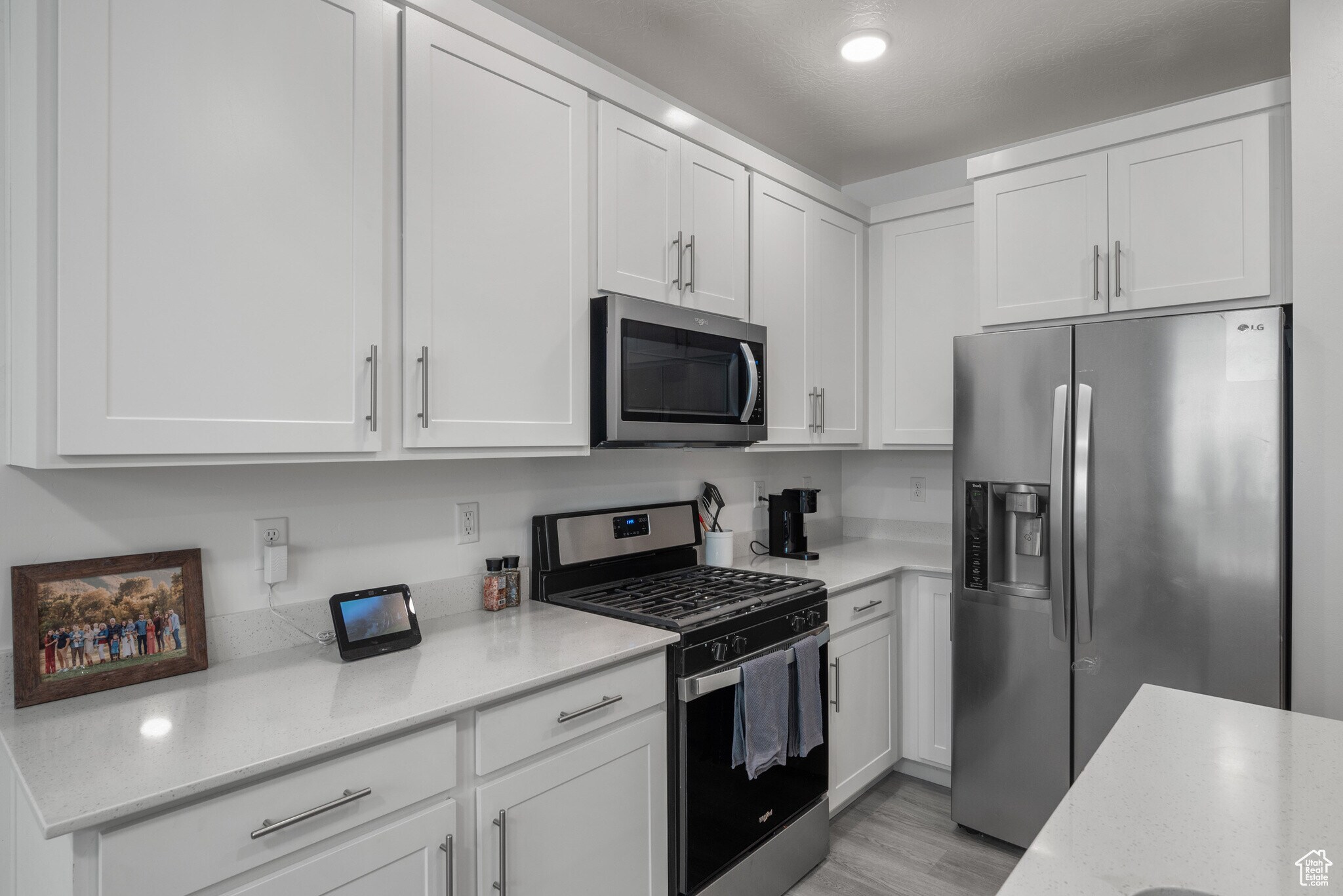 Building Photo - 898 N 1120 E