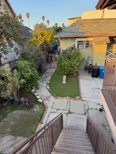 Building Photo - 3420 Percy St