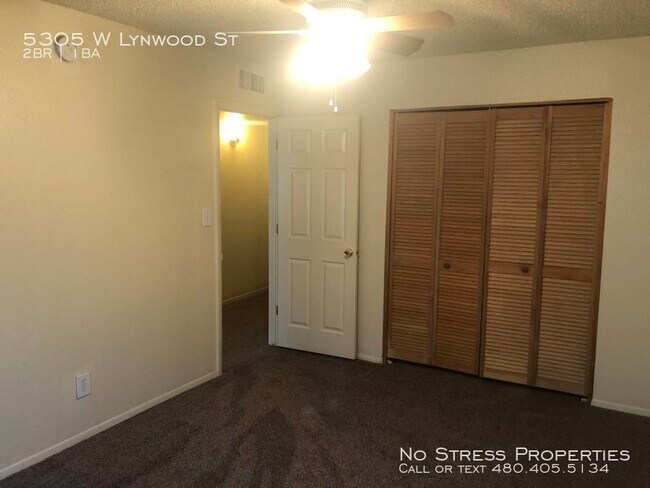 Building Photo - 2 Bedroom Town Home at 53rd Ave and McDowell!