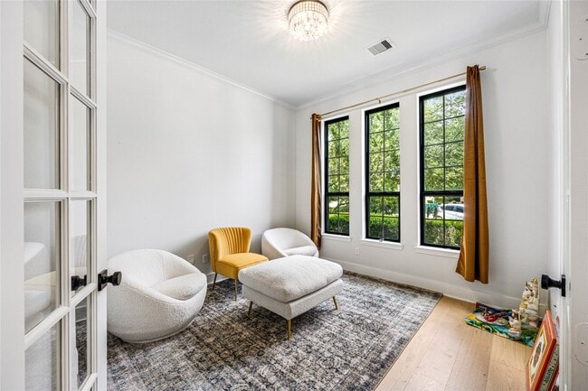 Building Photo - 14 Rancher's Trail