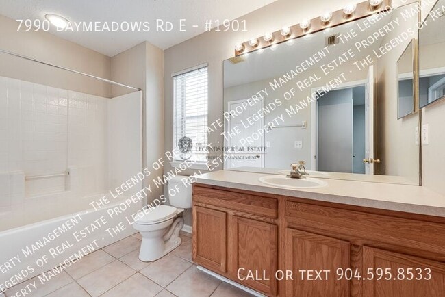 Building Photo - 7990 Baymeadows Rd E